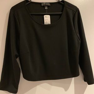 Black crop top size 2X